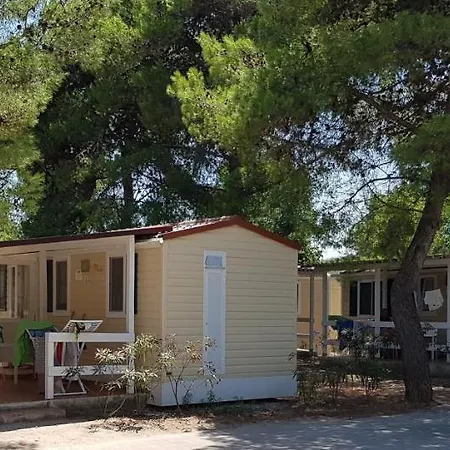 Villaggio Baia Dei Lombardi